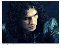 دانلود آهنگ دیوونه از رضا یزدانی با تکست شعر